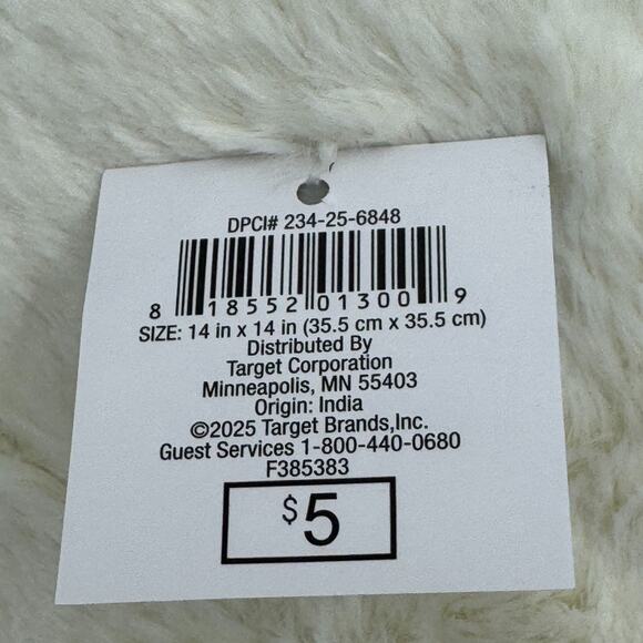 Target Bullseye Playground White Heart Plush Throw Pillow 14x14 Decorative NEW - Picture 9 of 9